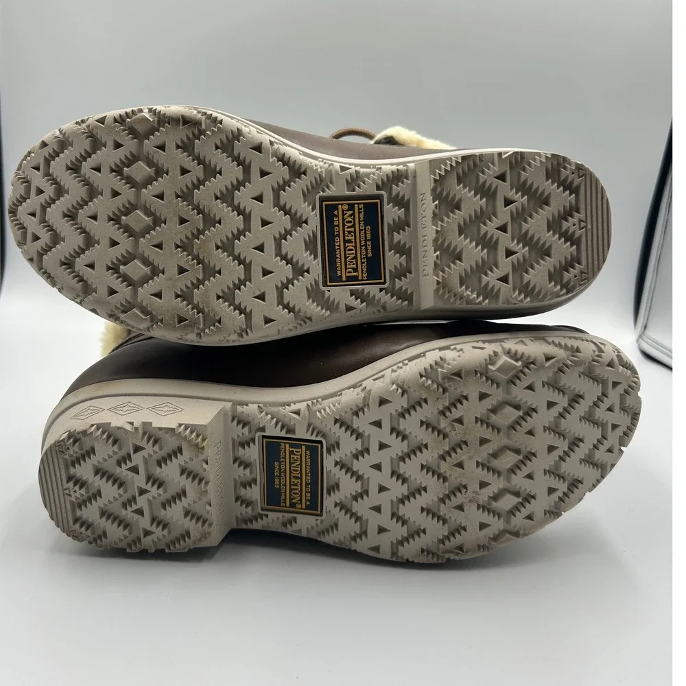 Pendleton Brown Rubber Duck Boots Southwestern‎ Print Shearling Lined Size 6 NEW